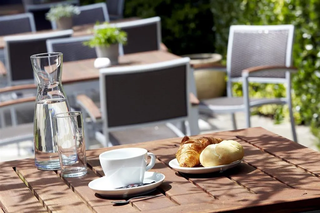 Campanile Hotel & Restaurant Amsterdam Zuid-Oost 3*,