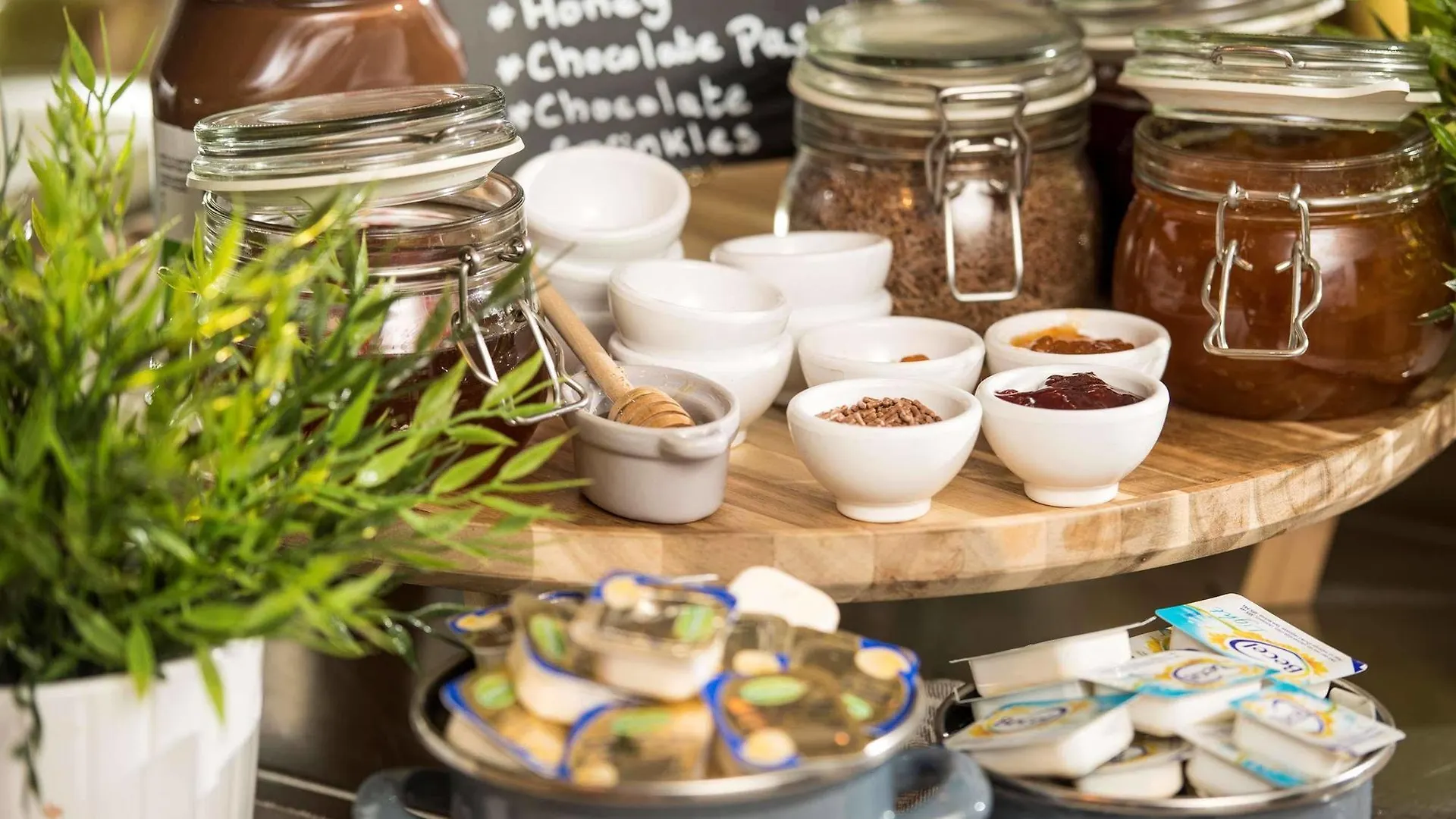 ***  Campanile Hotel & Restaurant Amsterdam Zuid-Oost Нидерланды